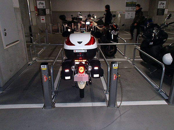 バイク用の駐輪スペース